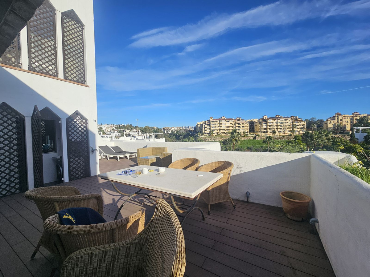 3 Bedroom Apartment for Sale in Selwo — 8