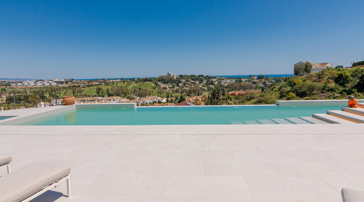 6 Bedroom Villa for Sale in Benahavís — 5