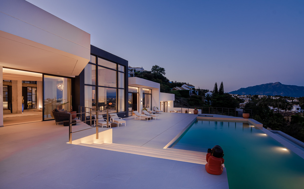 6 Bedroom Villa for Sale in Benahavís — 7