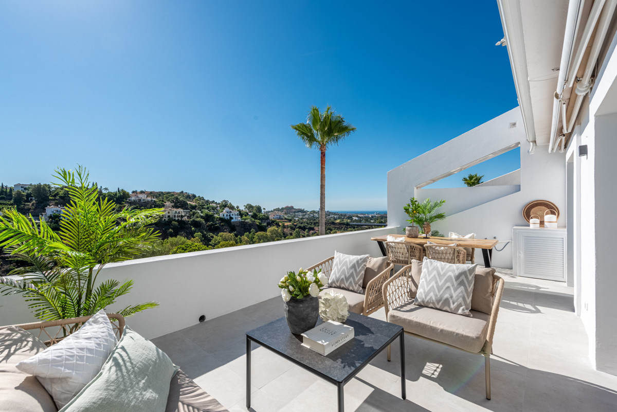 3 Bedroom Apartment for Sale in Marbella