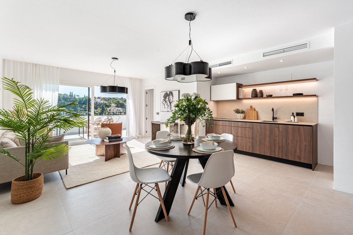 3 Bedroom Apartment for Sale in Marbella — 2