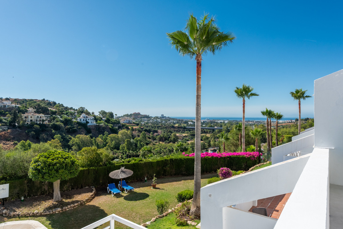 3 Bedroom Apartment for Sale in Marbella — 8
