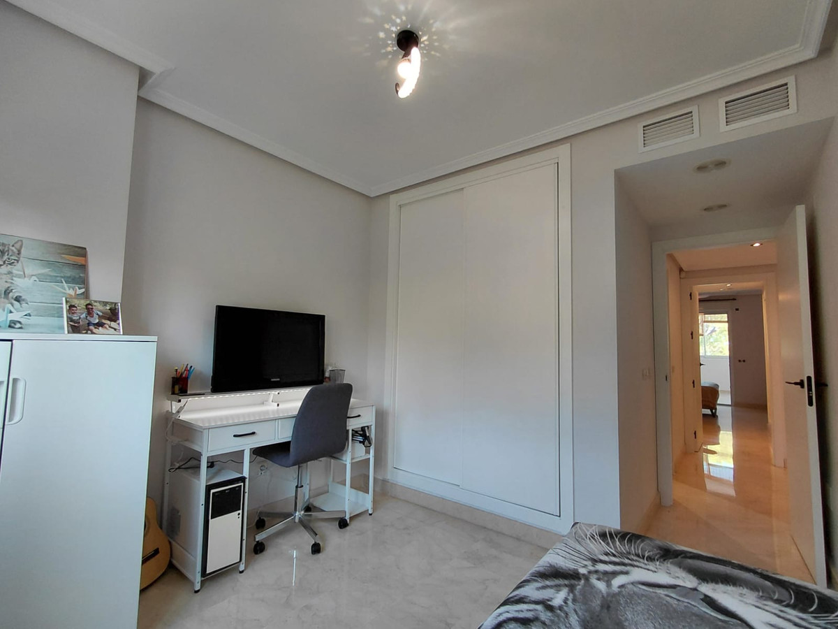 2 Bedroom Apartment for Sale in Nagüeles — 7