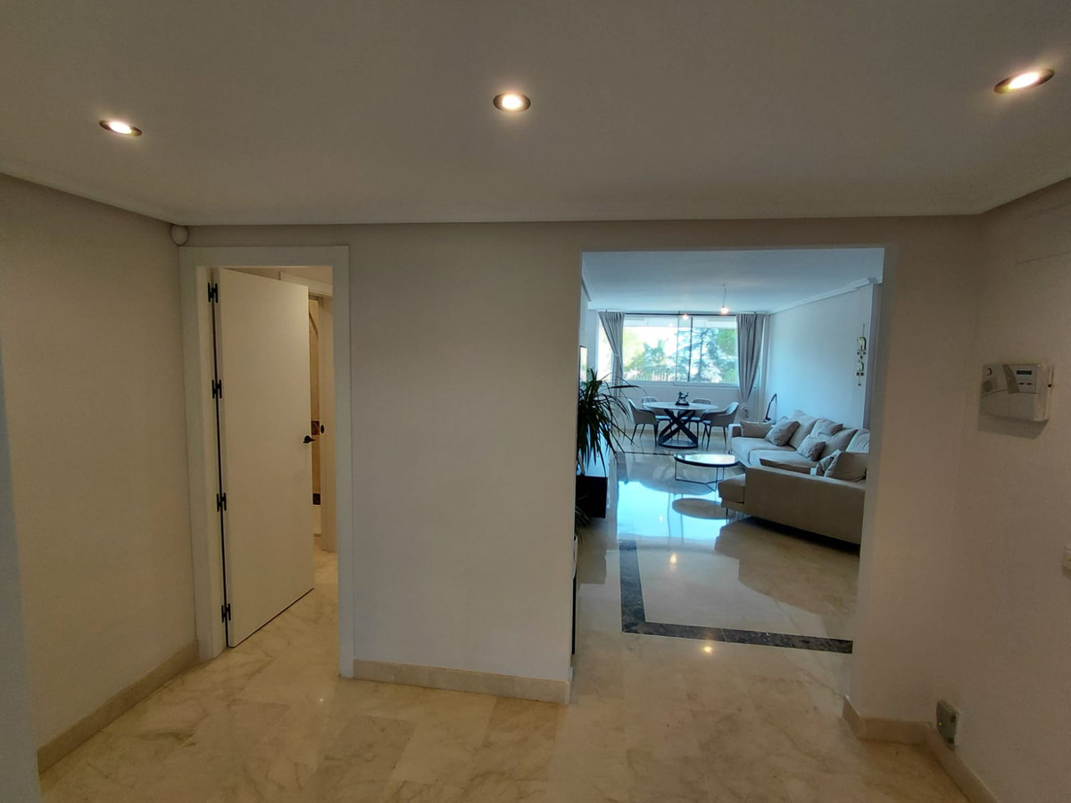 2 Bedroom Apartment for Sale in Nagüeles — 9