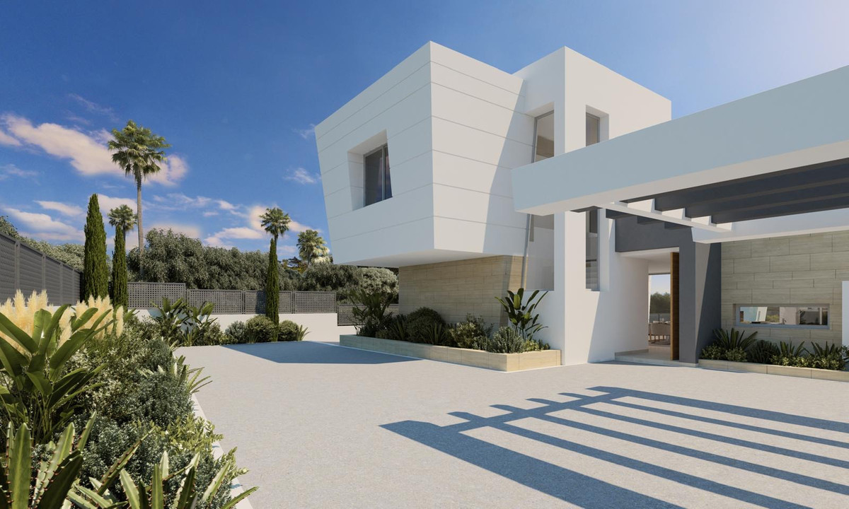 Plot for Sale in The Golden Mile — 9
