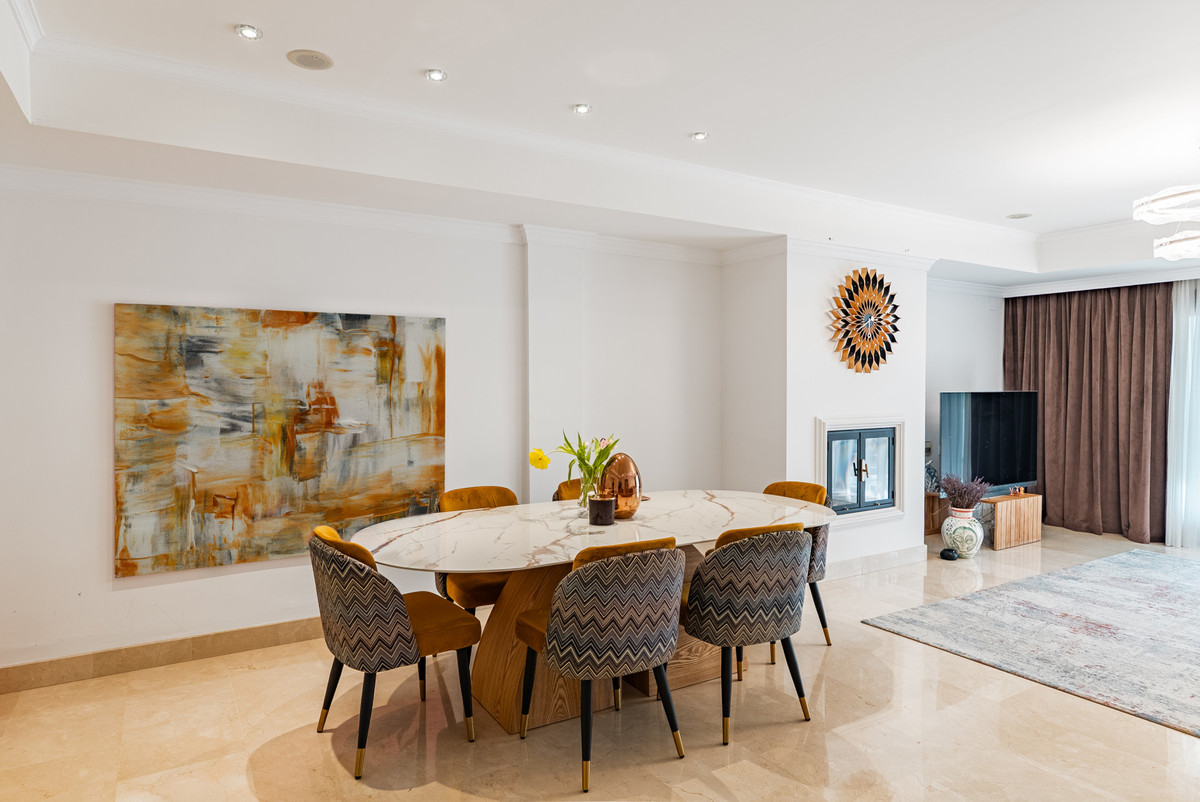2 Bedroom Apartment for Sale in The Golden Mile