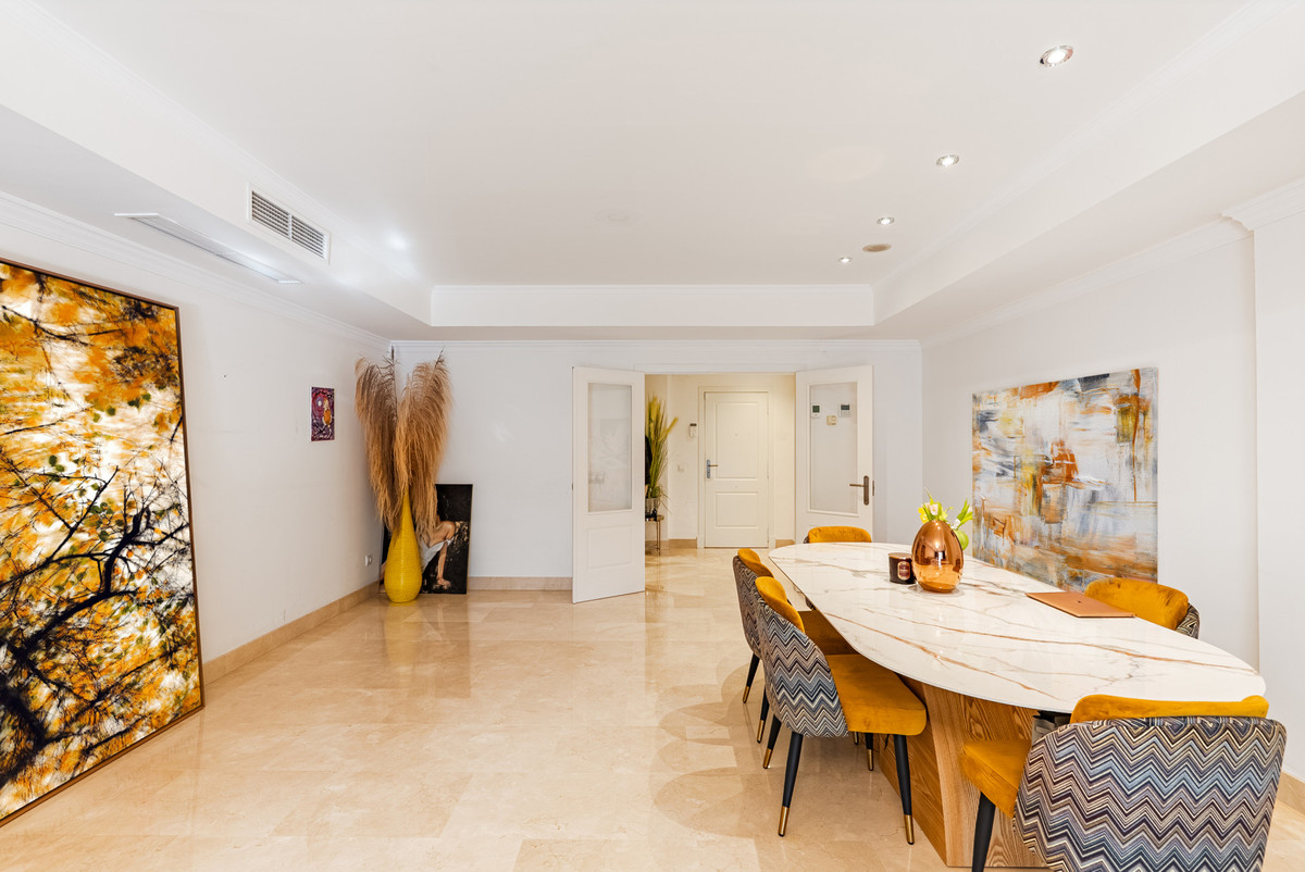 2 Bedroom Apartment for Sale in The Golden Mile — 4