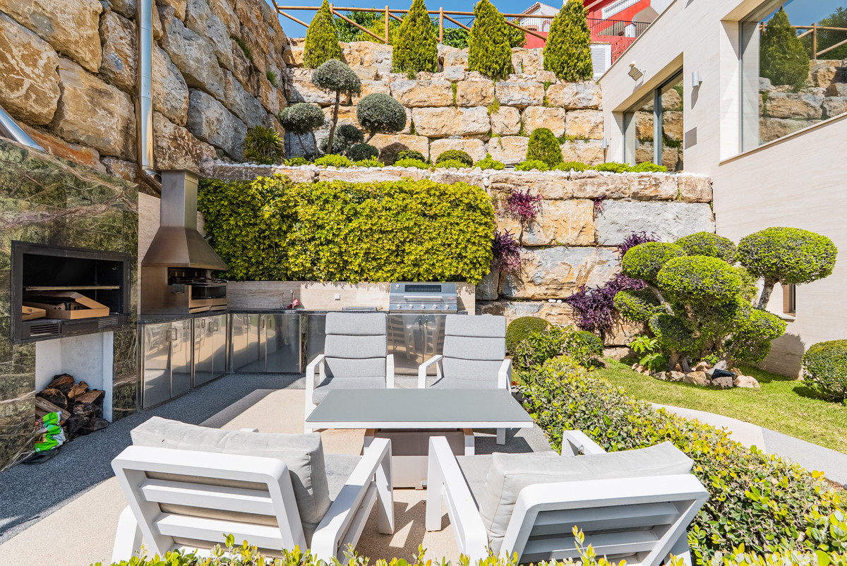 5 Bedroom Villa for Sale in Benahavís — 8