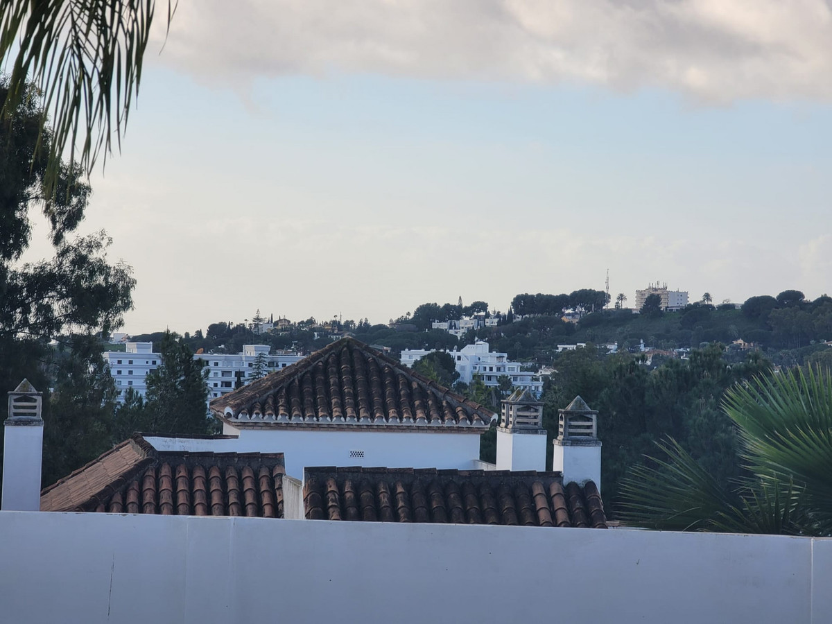 Plot for Sale in Nueva Andalucía — 4