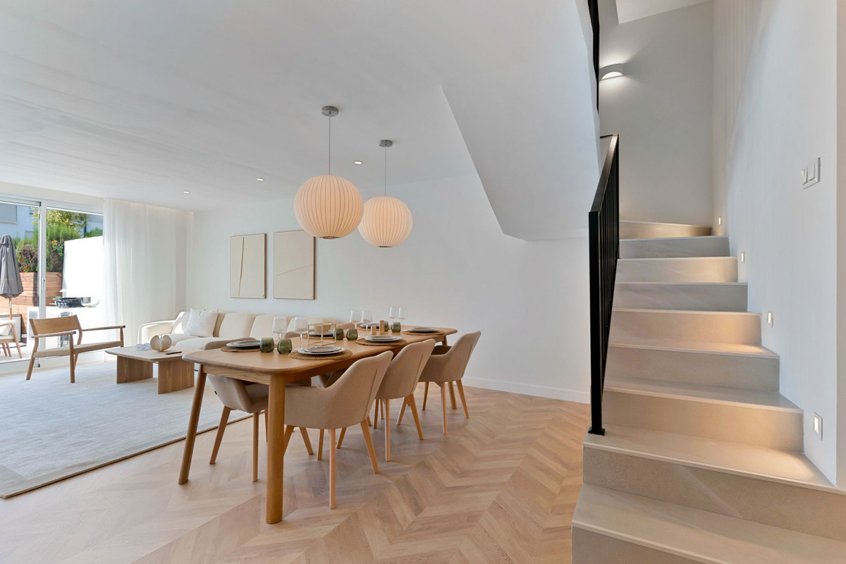 4 Bedroom Villa for Sale in Nagüeles — 9