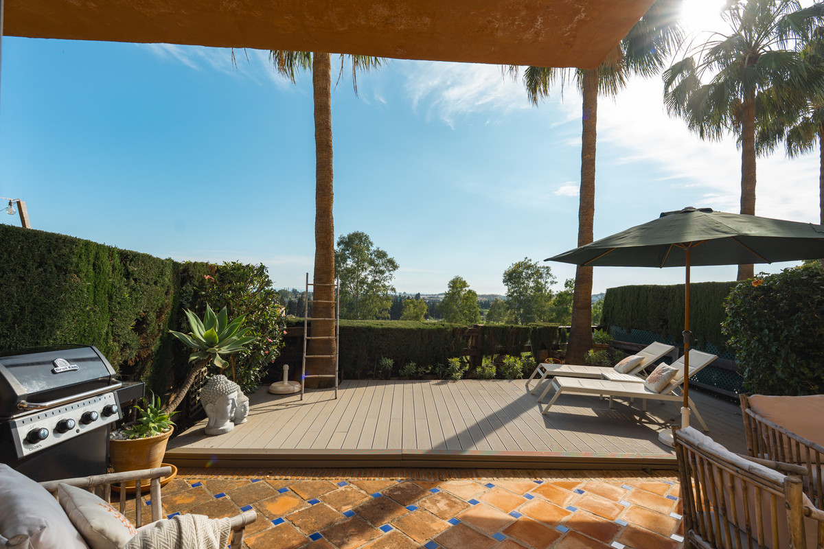 4 Bedroom Villa for Sale in Nueva Andalucía
