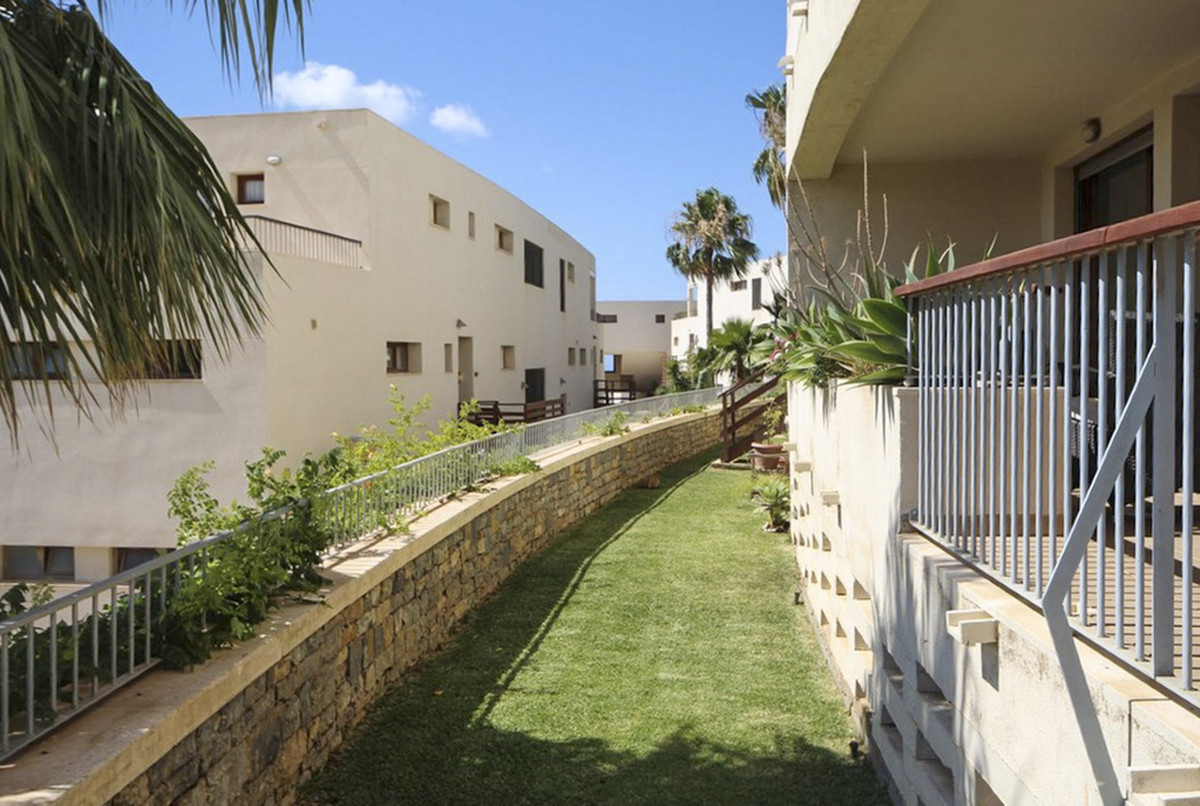 3 Bedroom Apartment for Sale in Marbella — 5