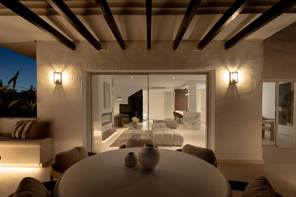 3 Bedroom Apartment for Sale in Nueva Andalucía — view 10