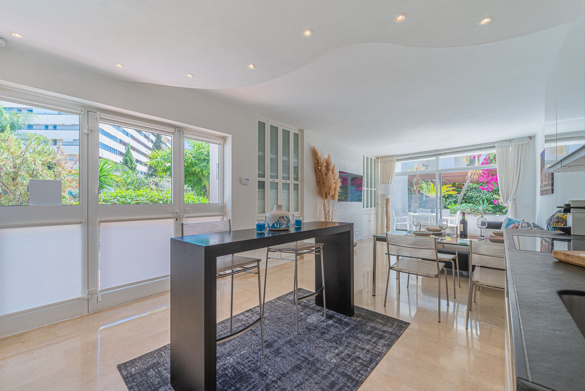 1 Bedroom Apartment for Sale in Marbella