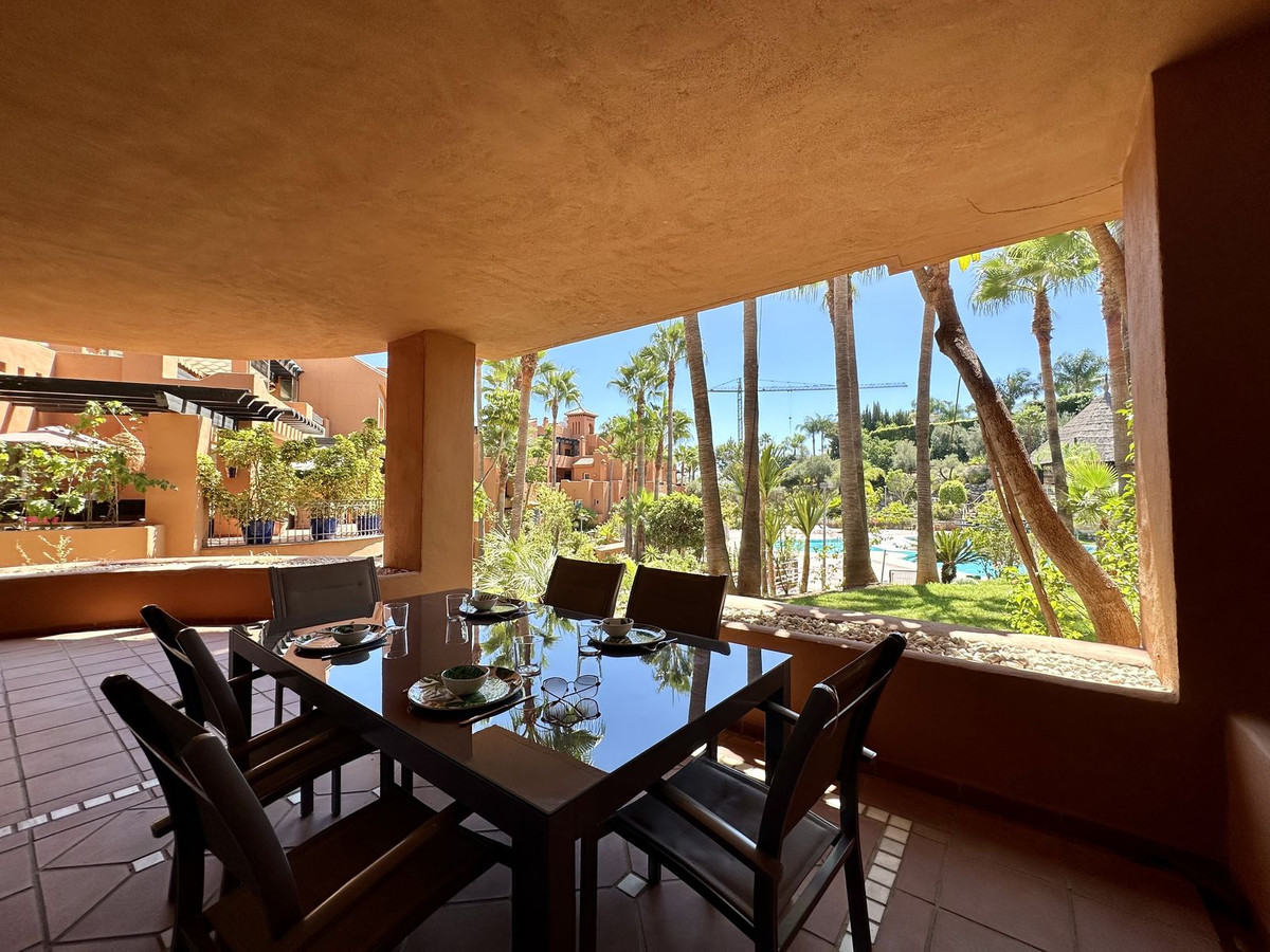 3 Bedroom Apartment for Sale in Nueva Andalucía — 7