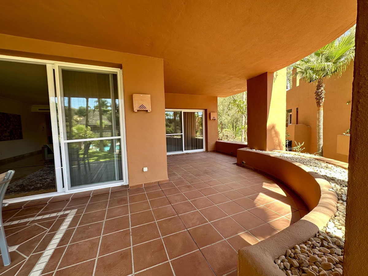 3 Bedroom Apartment for Sale in Nueva Andalucía — 9
