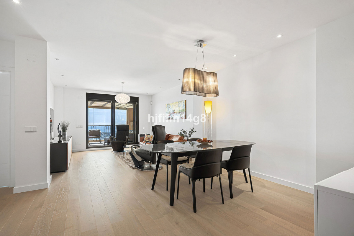 2 Bedroom Apartment for Sale in Benahavís — 8