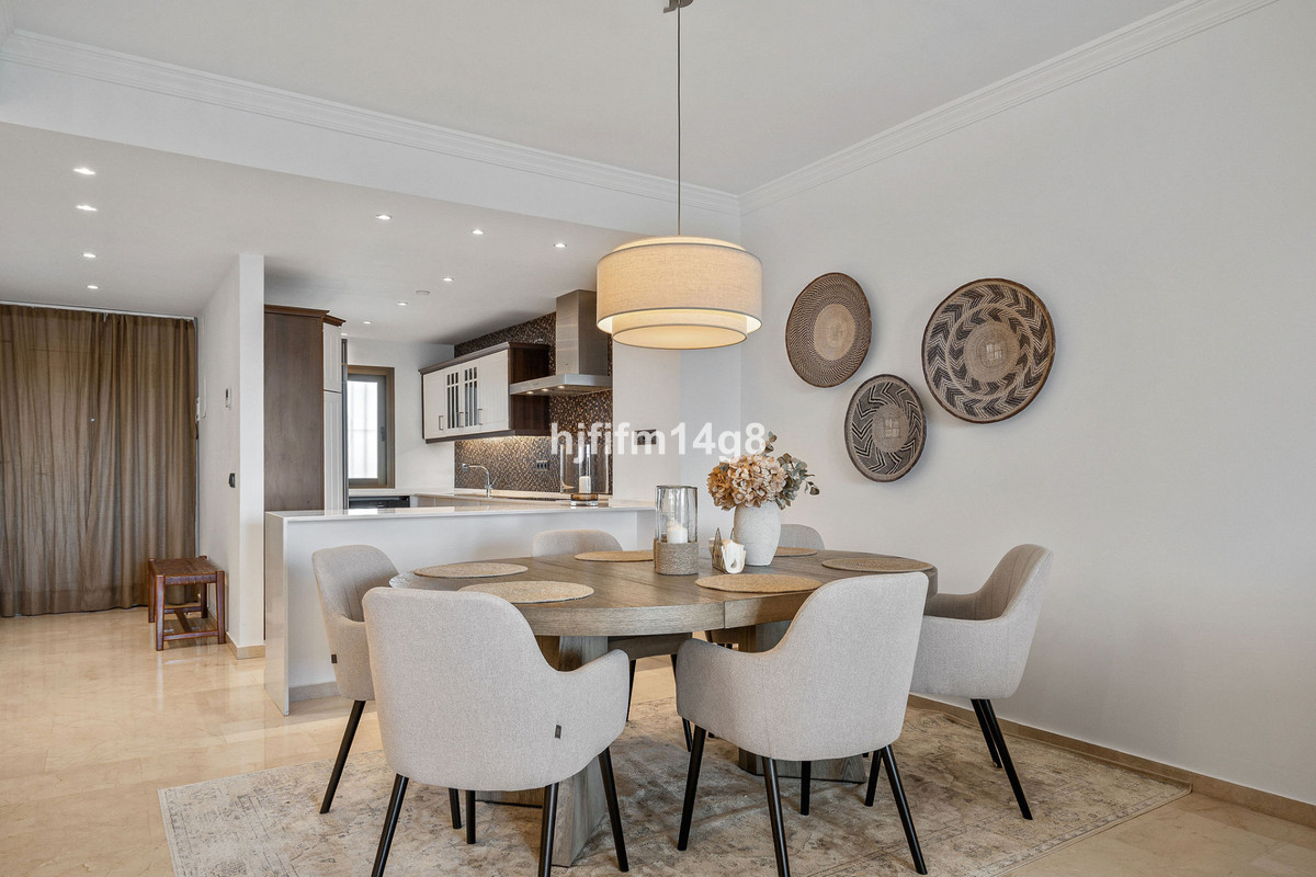 2 Bedroom Apartment for Sale in Nueva Andalucía — 6
