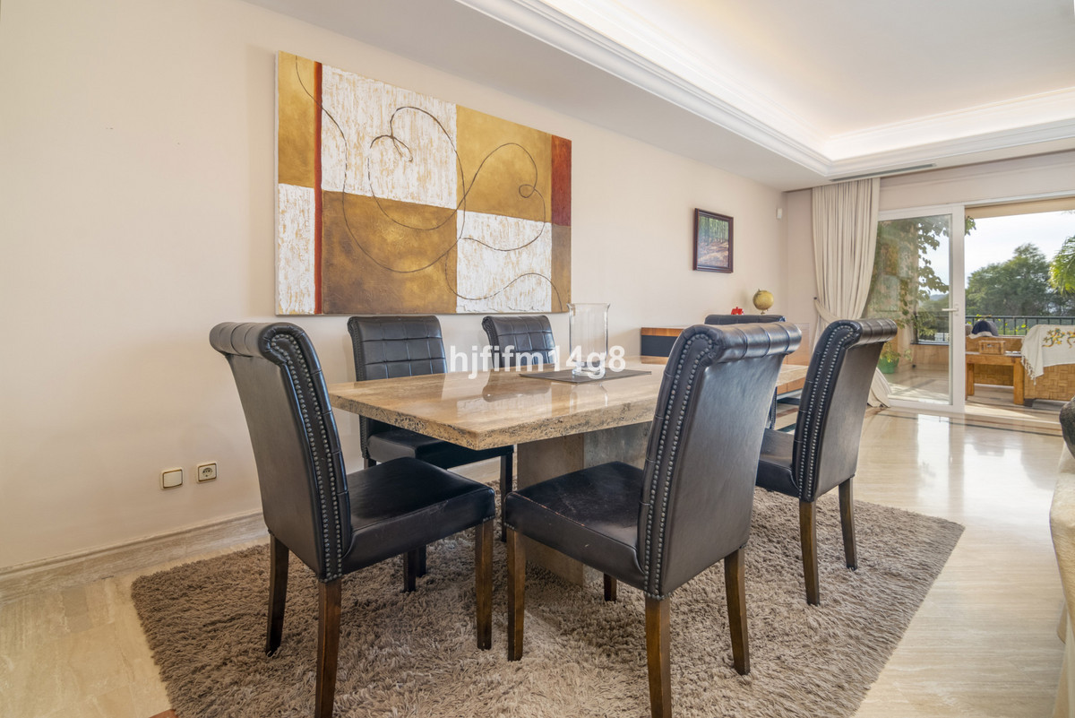 3 Bedroom Apartment for Sale in The Golden Mile — 5
