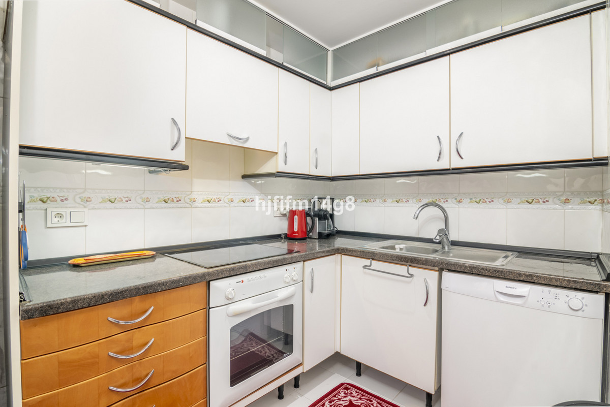 3 Bedroom Apartment for Sale in Nueva Andalucía — 8