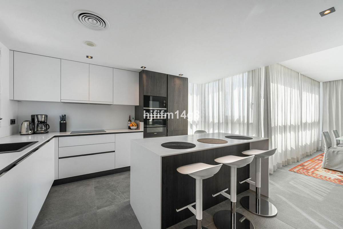 3 Bedroom Apartment for Sale in La Quinta — 9