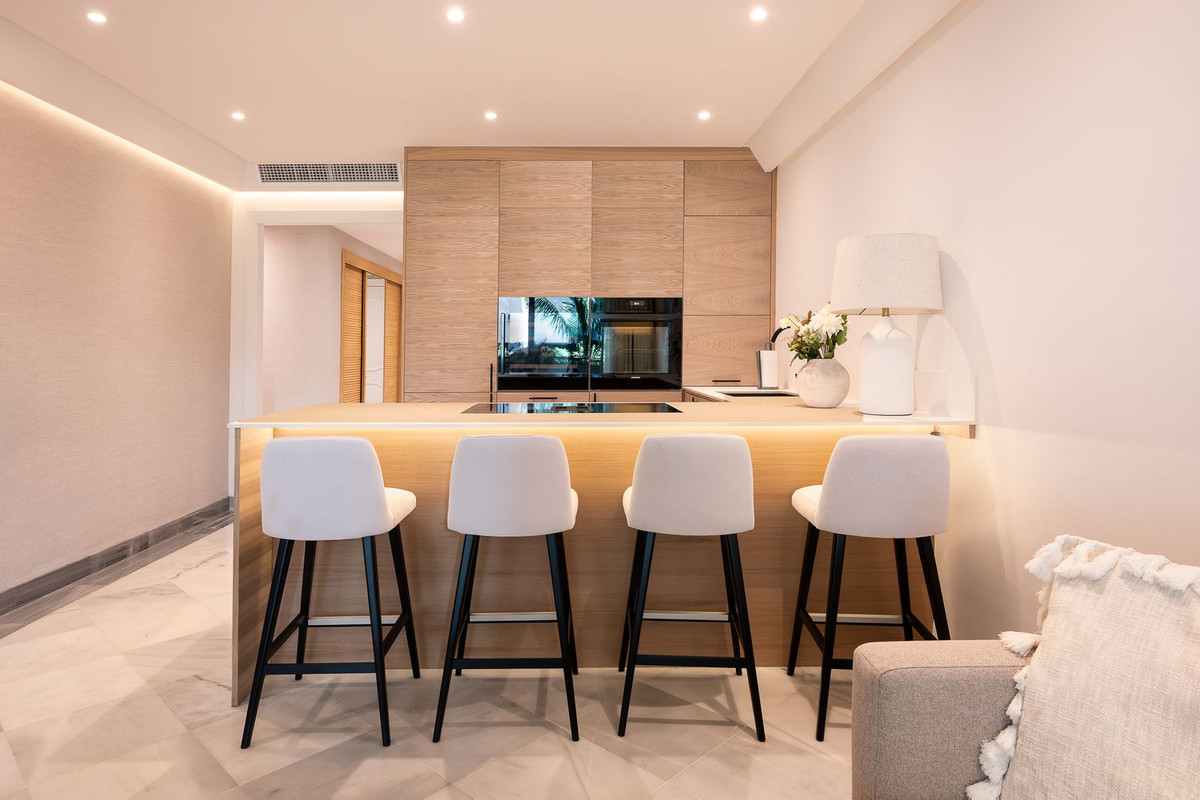 2 Bedroom Apartment for Sale in Marbella — 3