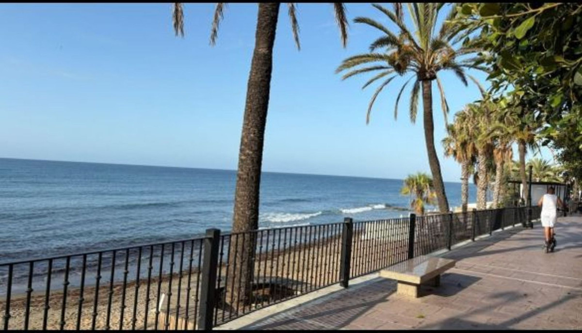 1 Bedroom Apartment for Sale in Marbella