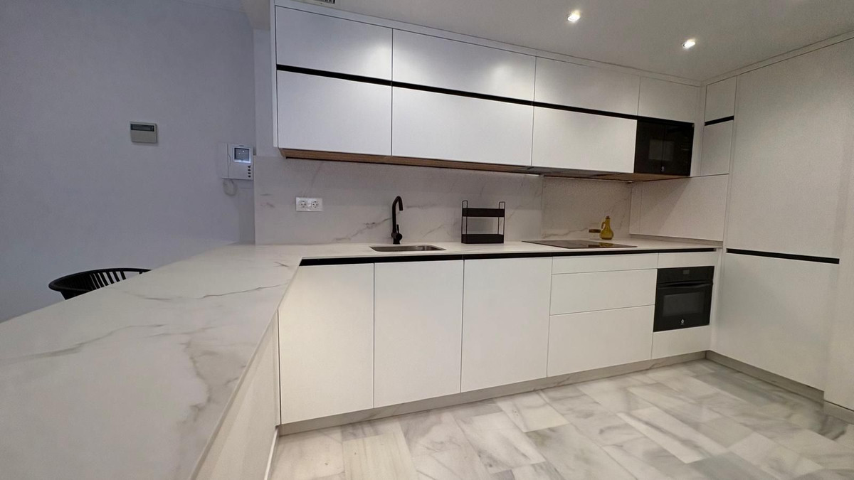 2 Bedroom Apartment for Sale in Marbella — 5