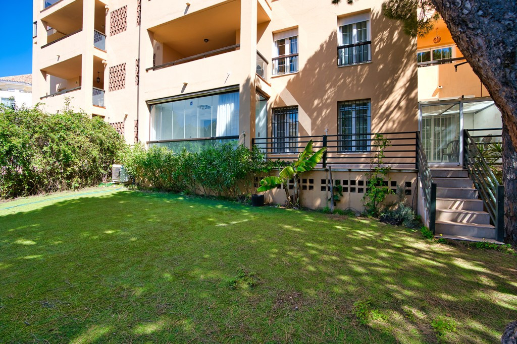 3 Bedroom Apartment for Sale in Marbella — 2