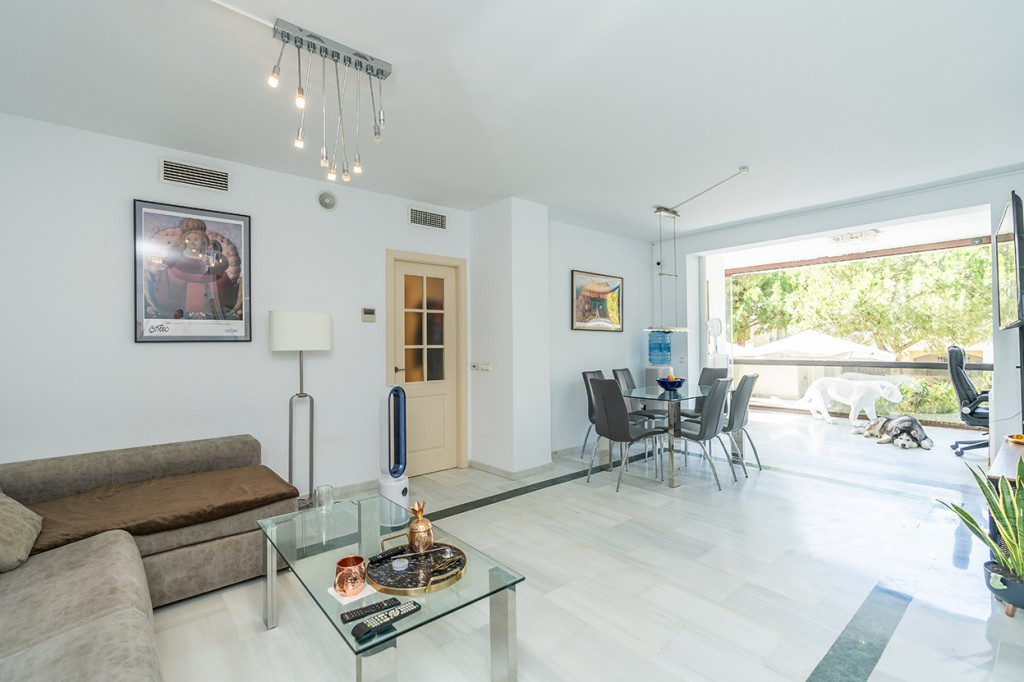 3 Bedroom Apartment for Sale in Marbella — 4
