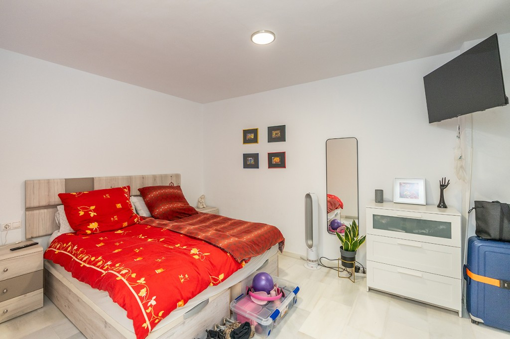 3 Bedroom Apartment for Sale in Marbella — 7