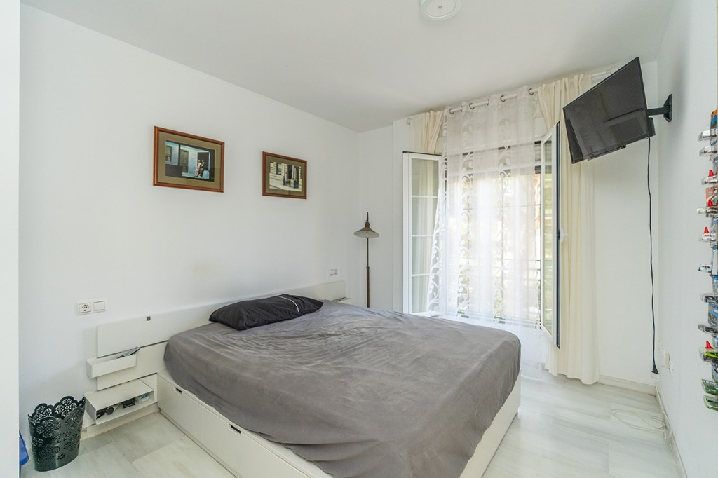 3 Bedroom Apartment for Sale in Marbella — view 10