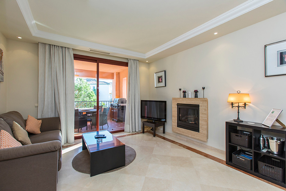 3 Bedroom Apartment for Sale in Marbella — 3