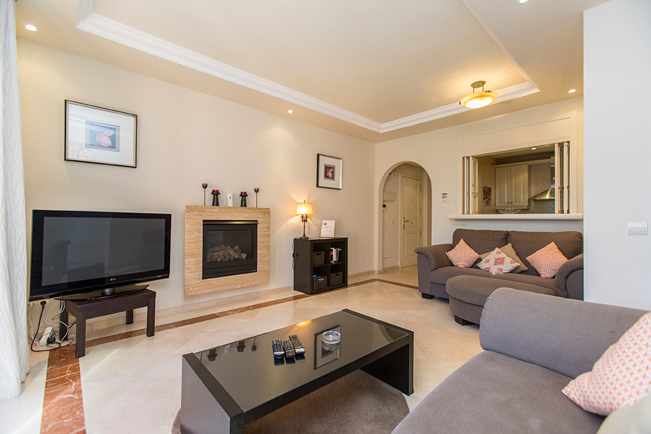 3 Bedroom Apartment for Sale in Marbella — 8