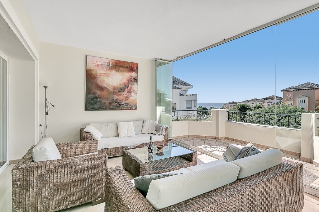 3 Bedroom Apartment for Sale in Marbella — 3