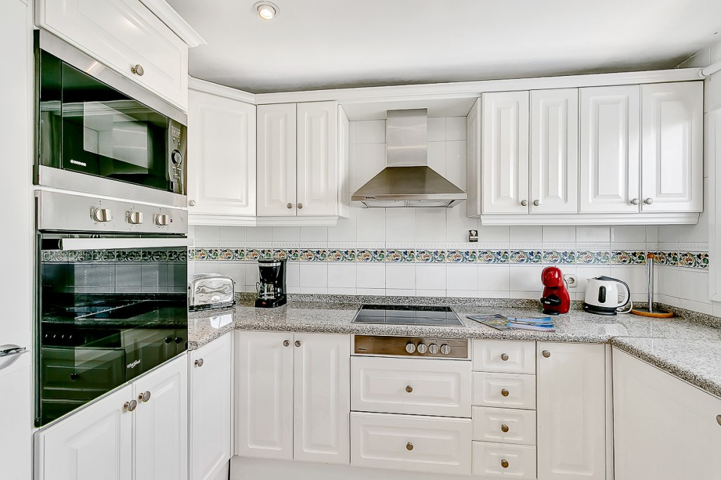 3 Bedroom Apartment for Sale in Marbella — 6