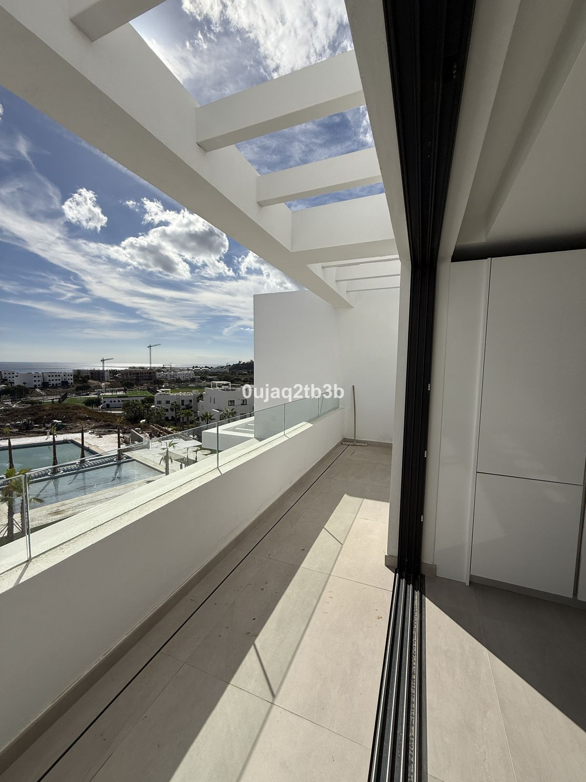 2 Bedroom Apartment for Sale in Estepona