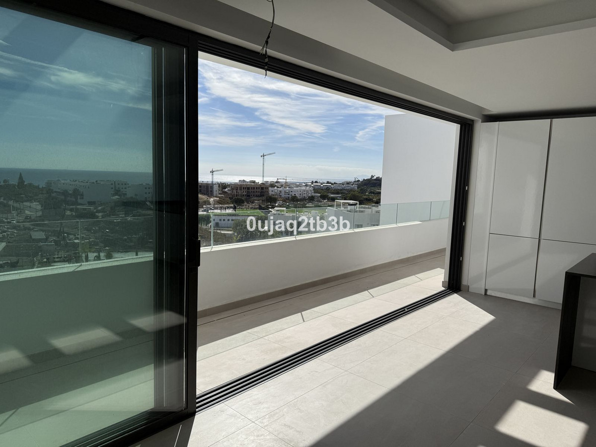 2 Bedroom Apartment for Sale in Estepona — 4