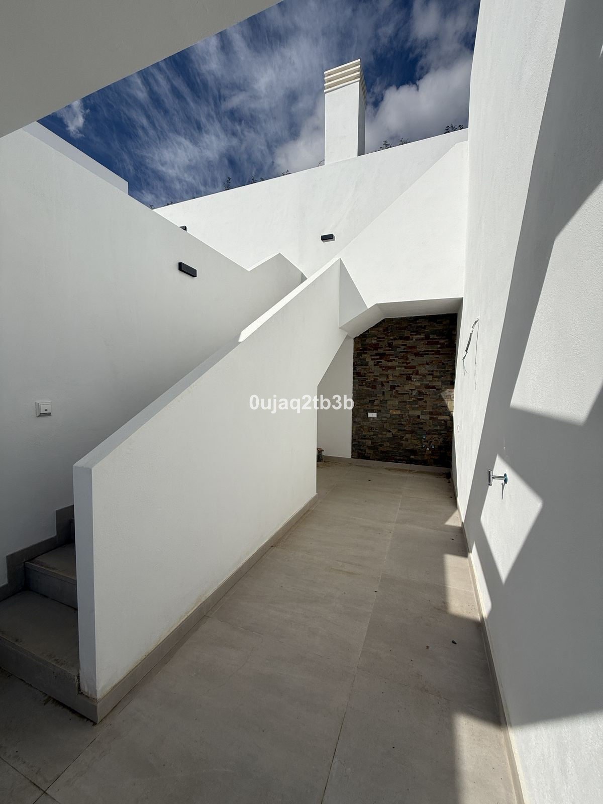 2 Bedroom Apartment for Sale in Estepona — 8