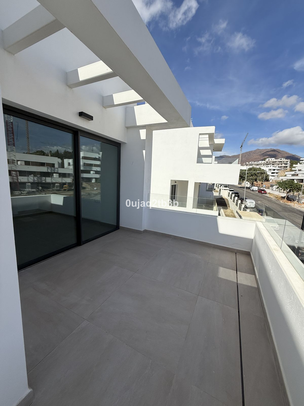 3 Bedroom Apartment for Sale in Estepona
