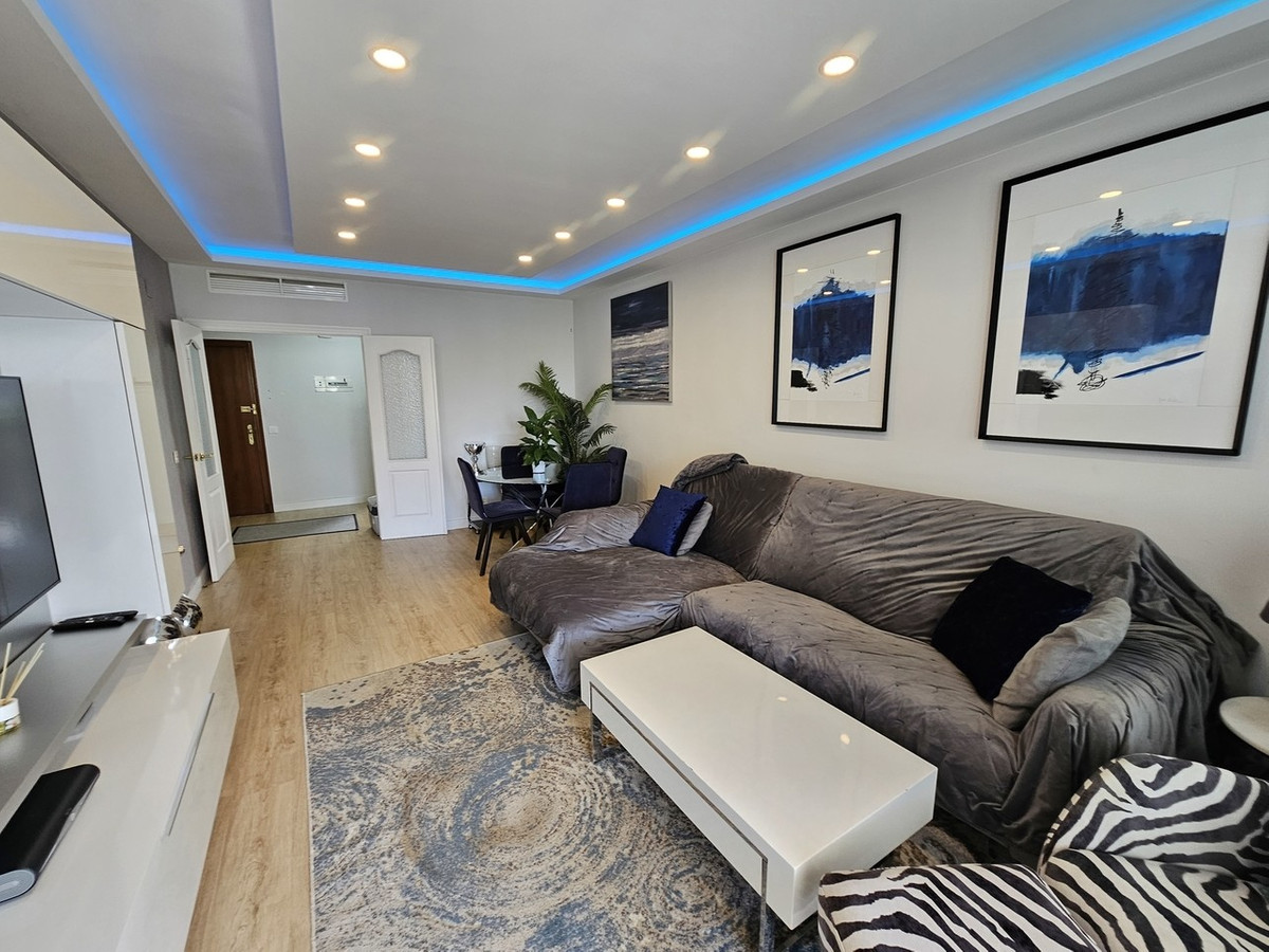 2 Bedroom Apartment for Sale in El Paraiso — 9