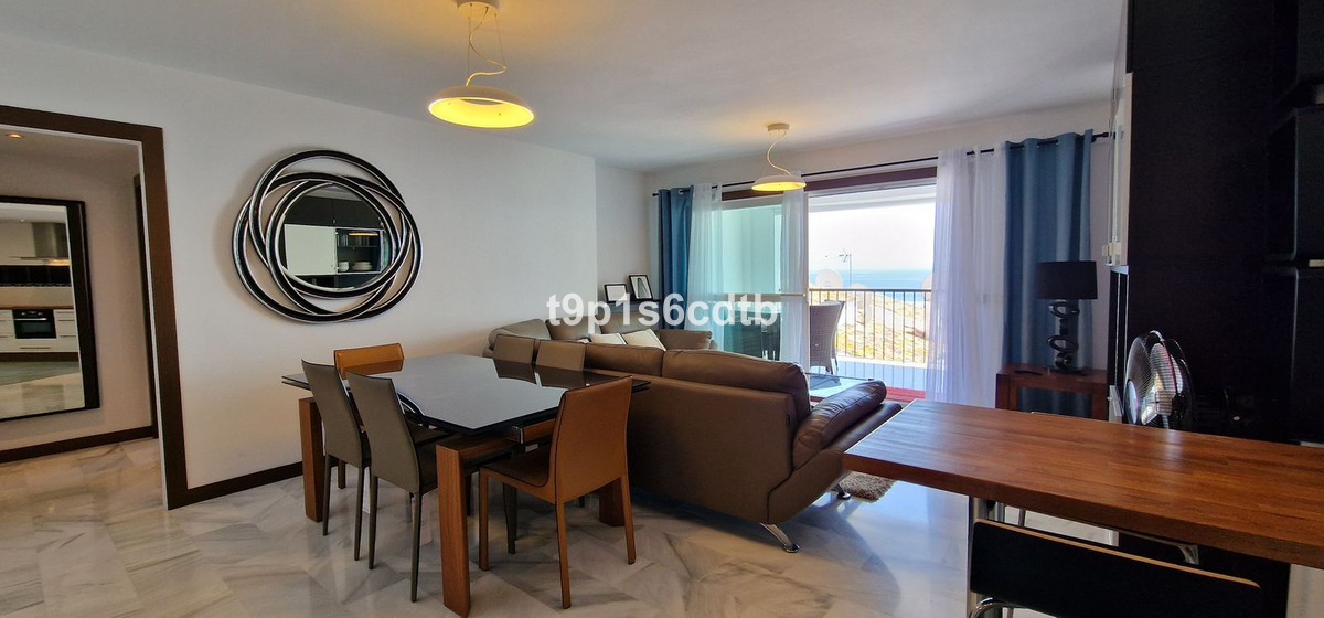 3 Bedroom Apartment for Sale in Puerto Banús — 7