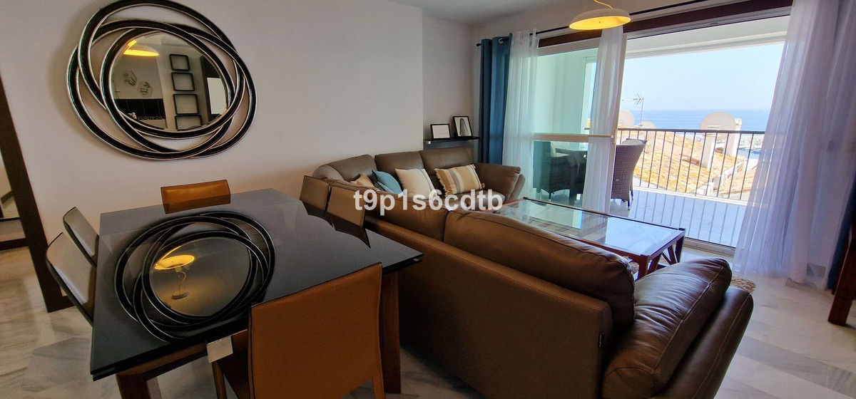 3 Bedroom Apartment for Sale in Puerto Banús — view 10
