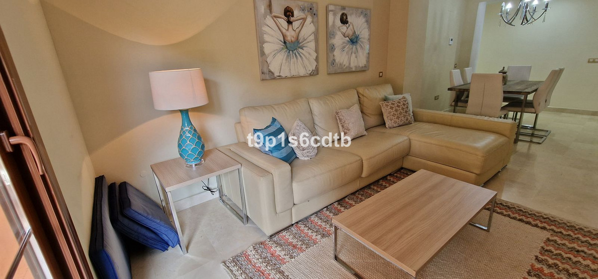 3 Bedroom Apartment for Sale in Benahavís — 4