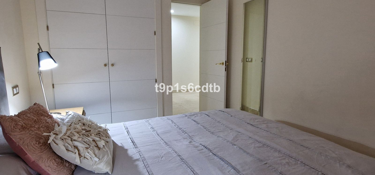 3 Bedroom Apartment for Sale in Benahavís — 7