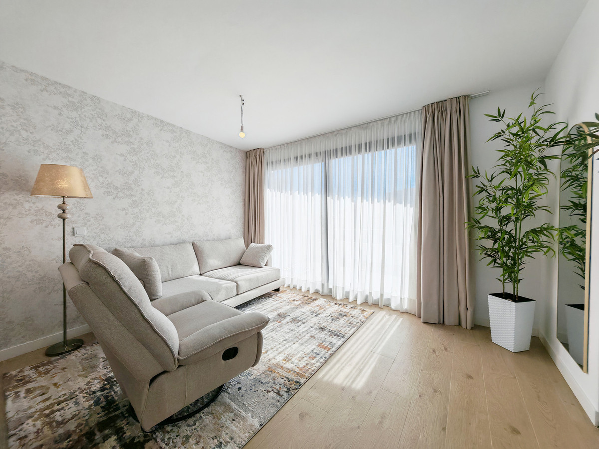 2 Bedroom Apartment for Sale in Estepona — 3