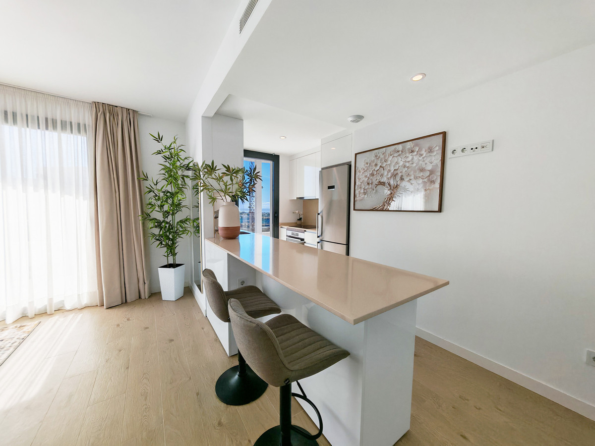 2 Bedroom Apartment for Sale in Estepona — 4