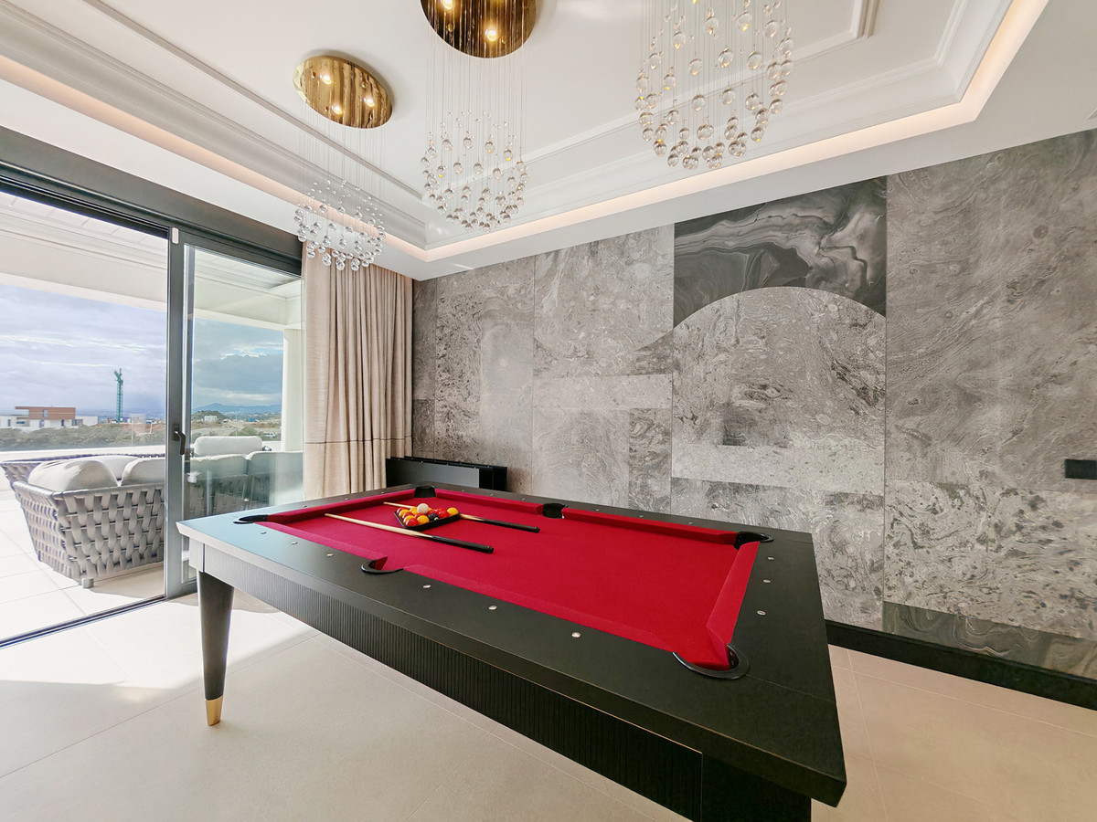 3 Bedroom Apartment for Sale in Marbella — 9