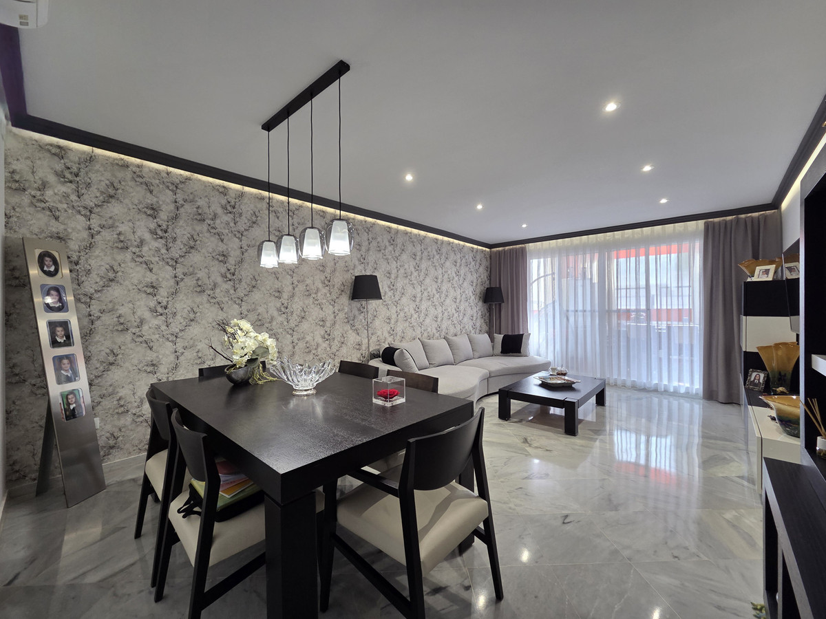 4 Bedroom Villa for Sale in Nagüeles — 8