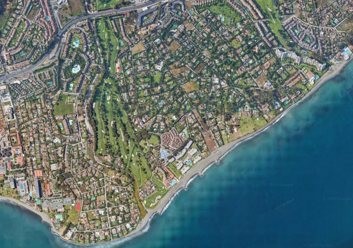 Plot for Sale in Guadalmina Baja — 2